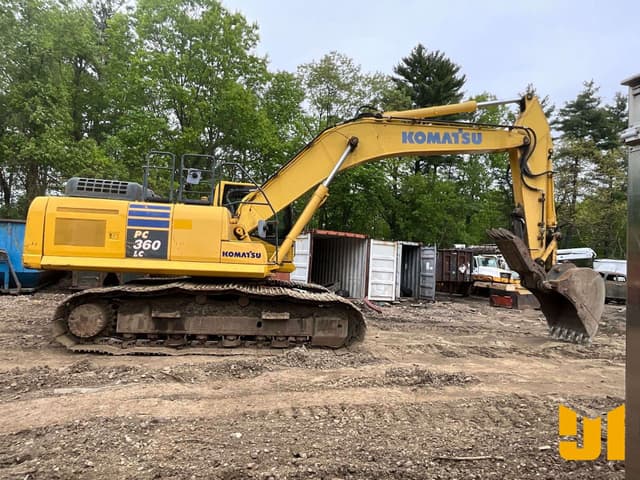 Image of Komatsu PC360LC equipment image 3