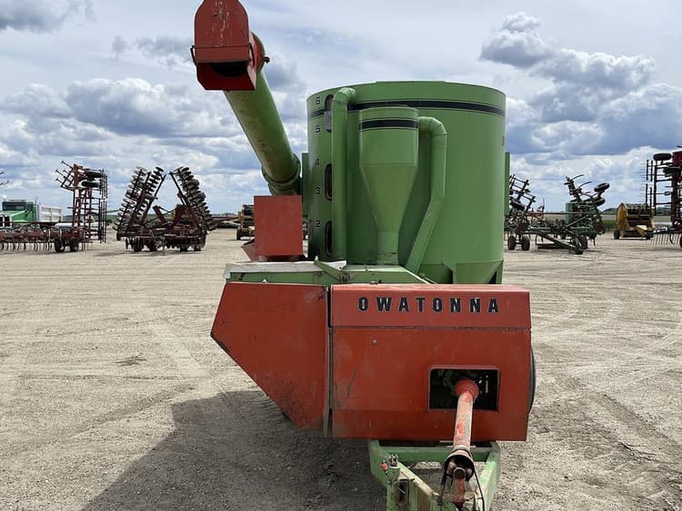 Owatonna 424 Hay and Forage Grinders/Mixers for Sale Tractor Zoom