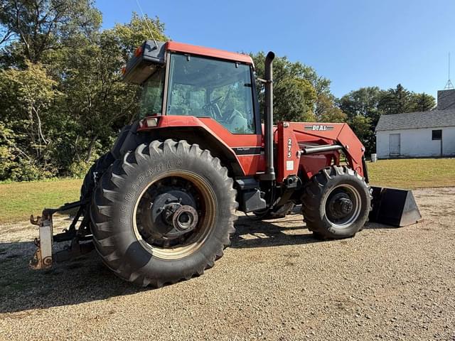 Image of Case IH 7110 equipment image 3