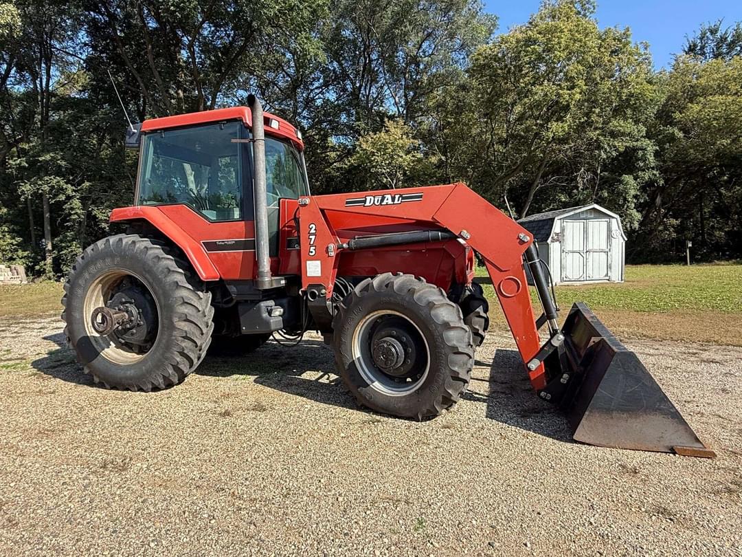 Image of Case IH 7110 Primary image