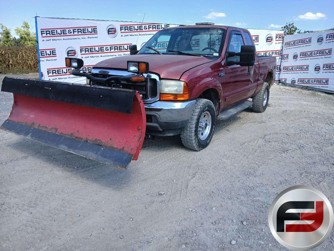 Image of Ford F-250 Primary image