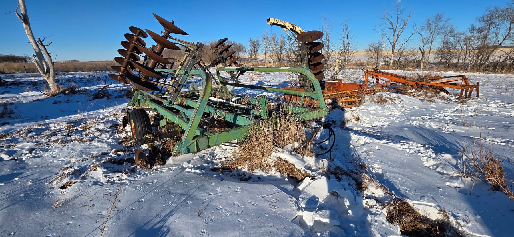 John Deere 230 Equipment Image0