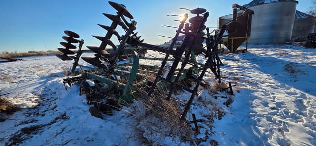 Image of John Deere 230 equipment image 3