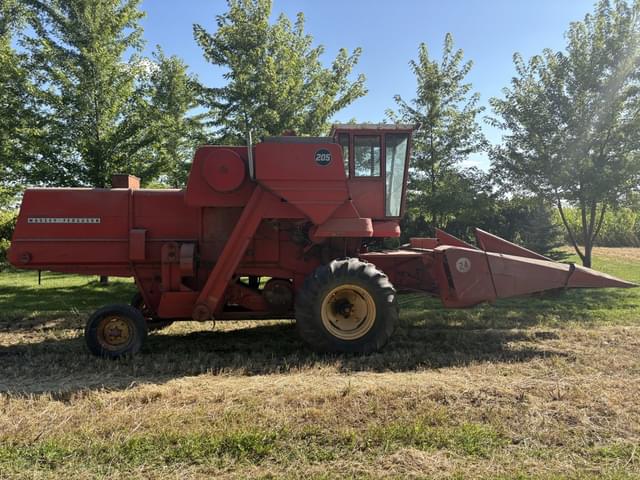 Image of Massey Ferguson 205 equipment image 2