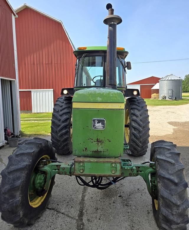 Image of John Deere 4430 equipment image 2