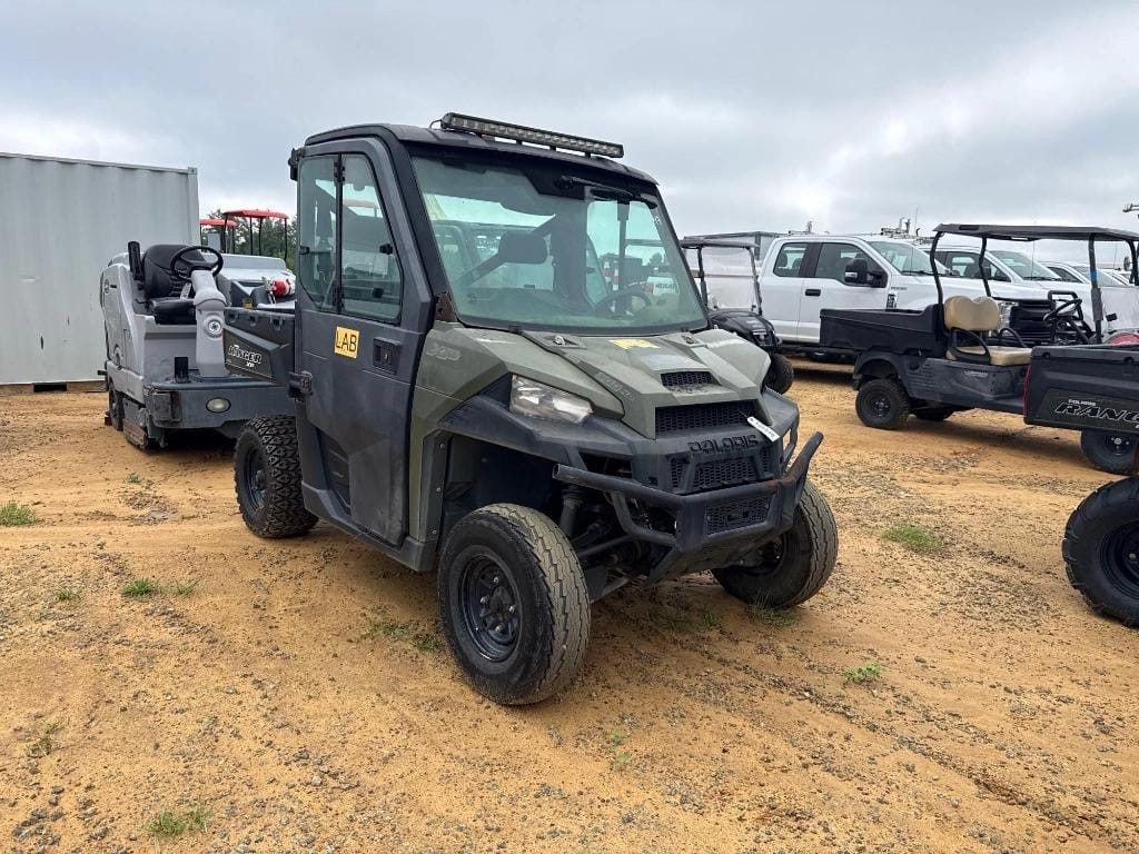 2016 Polaris Ranger 900 XP Equipment Image0
