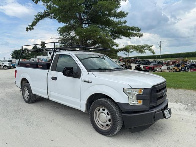 Image of Ford F-150 equipment image 4