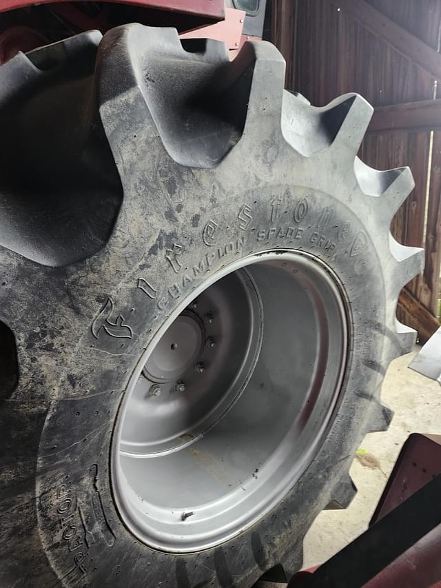 Image of Case IH 1688 equipment image 4