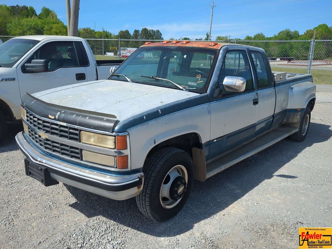 Image of Chevrolet 3500 Primary image