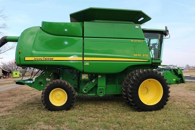 Image of John Deere 9750 STS equipment image 4