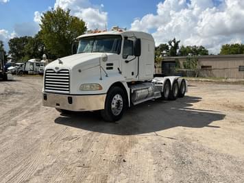 Main image Mack CXN613