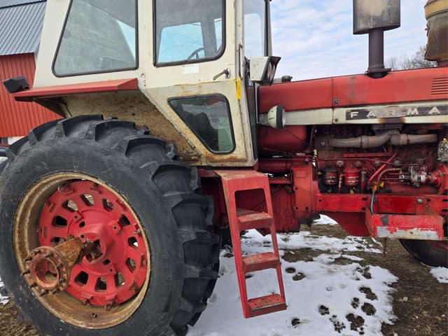 Image of Farmall 1206 Turbo equipment image 3