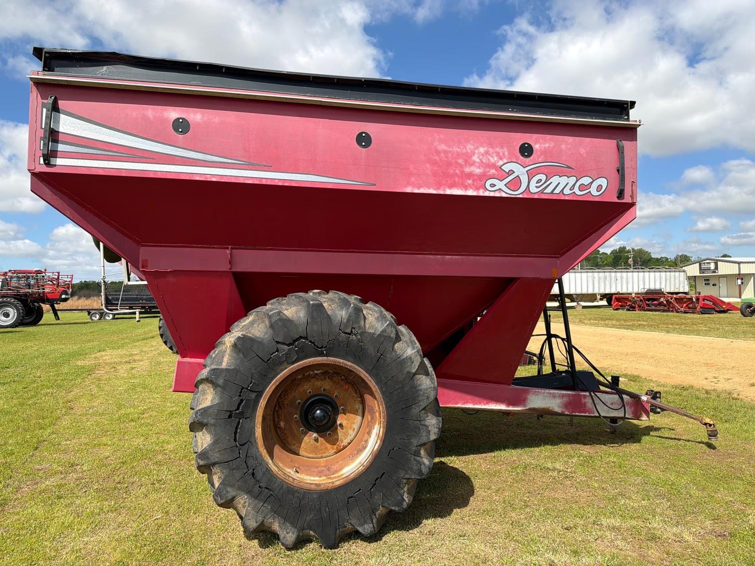 Demco 650 Equipment Image0
