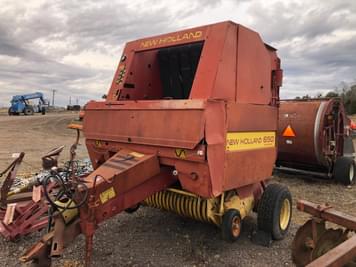 Main image New Holland 650