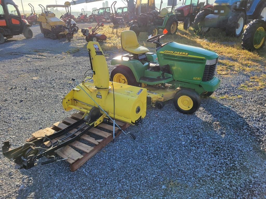 John Deere 325 Equipment Image0
