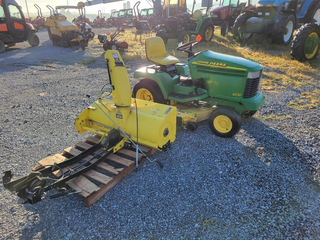 Image of John Deere 325 Primary image