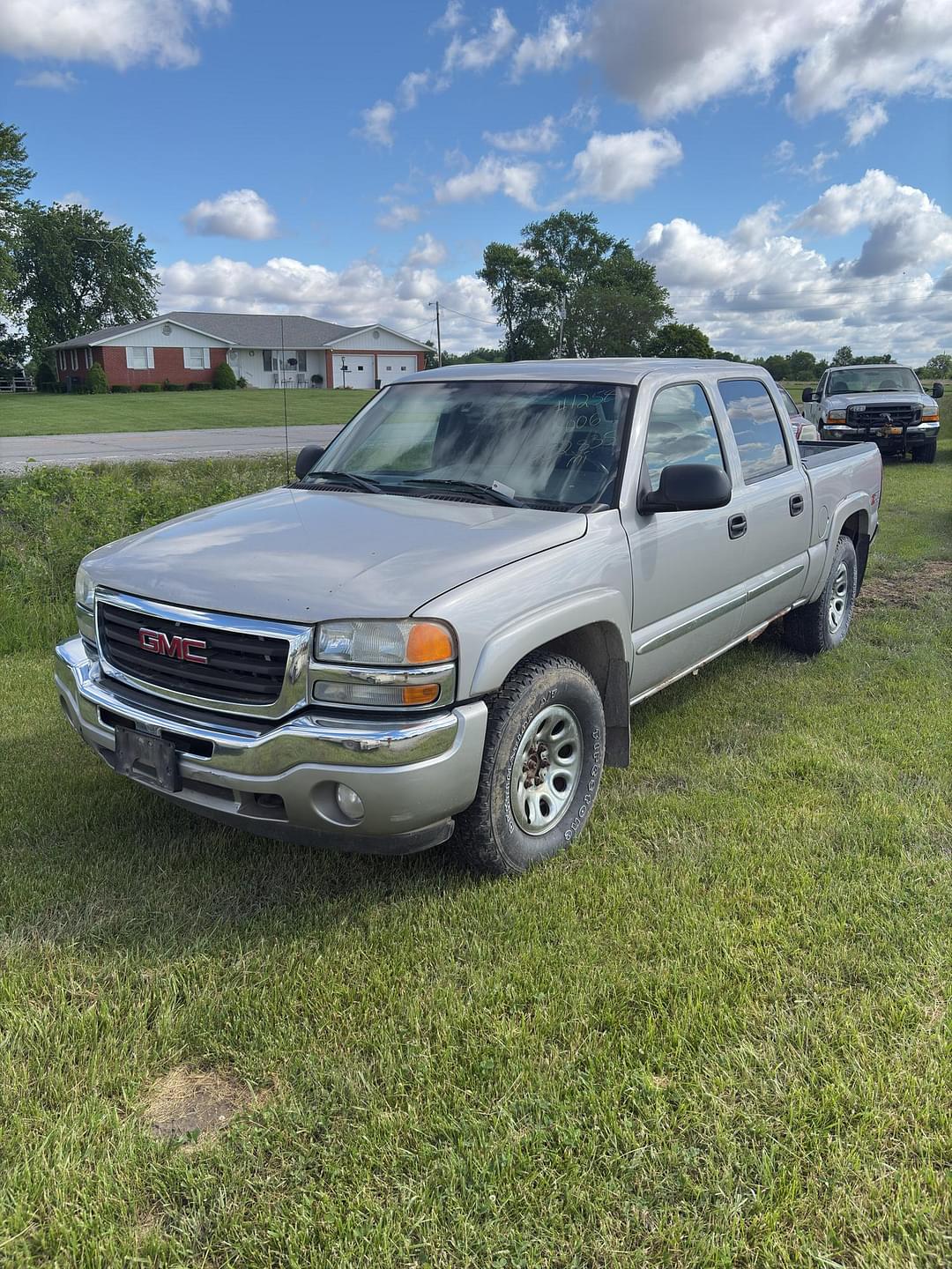 Image of GMC 1500 Primary image