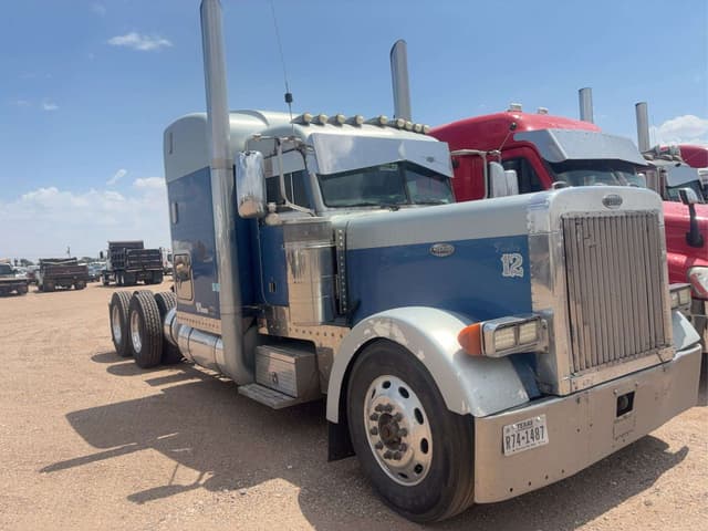 Image of Peterbilt 379 equipment image 1