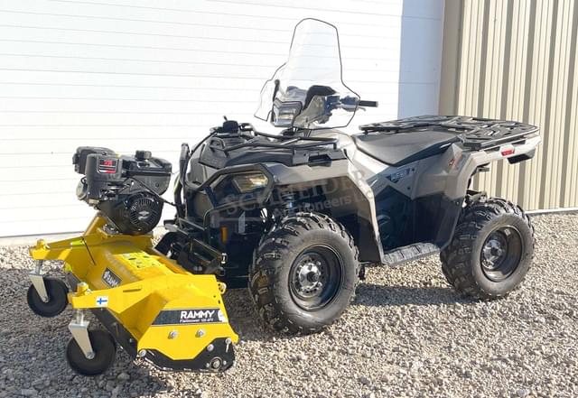 Image of Polaris Sportsman 570 equipment image 1