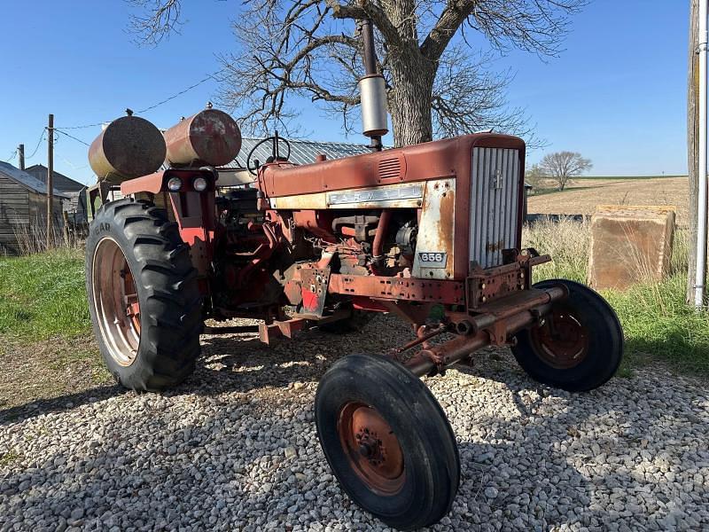 Image of International Harvester 656 Primary image