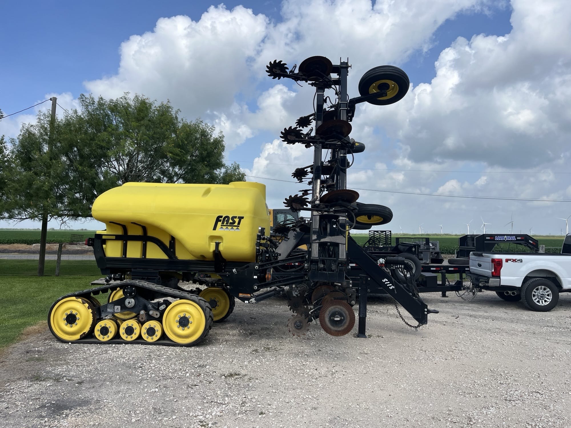 2019 Fast 8118 Equipment Image0