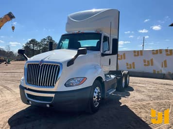 Main image International LT625