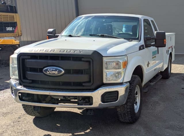 Image of Ford F-250 equipment image 1