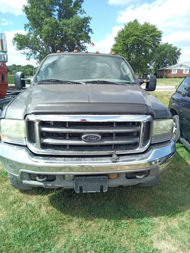 Image of Ford F-250 equipment image 1