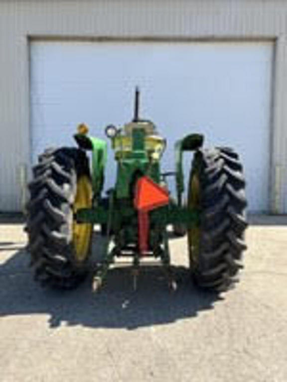 Image of John Deere 4020 equipment image 3