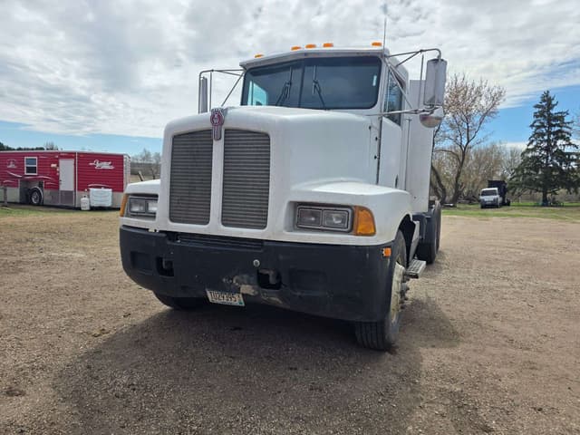Image of Kenworth T400 equipment image 4