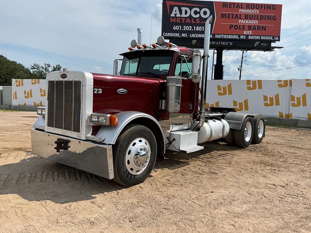 Image of Peterbilt 379 Primary image