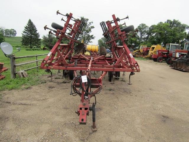 Image of Case IH 4800 equipment image 2