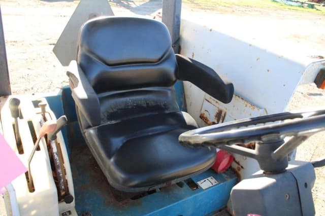 Image of Ford 6640 equipment image 3