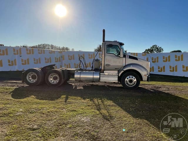 Image of Kenworth T880 equipment image 3