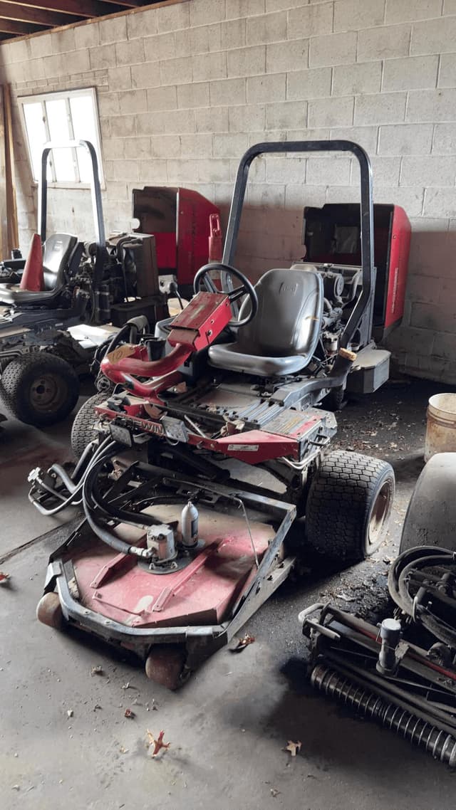 Image of Toro Groundsmaster 3500D equipment image 3
