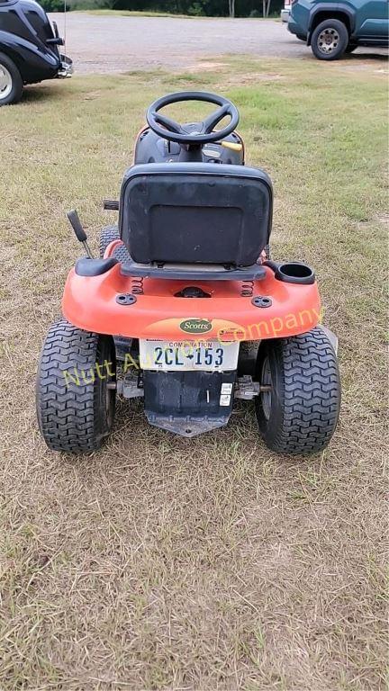 Image of Scotts 1642H equipment image 3