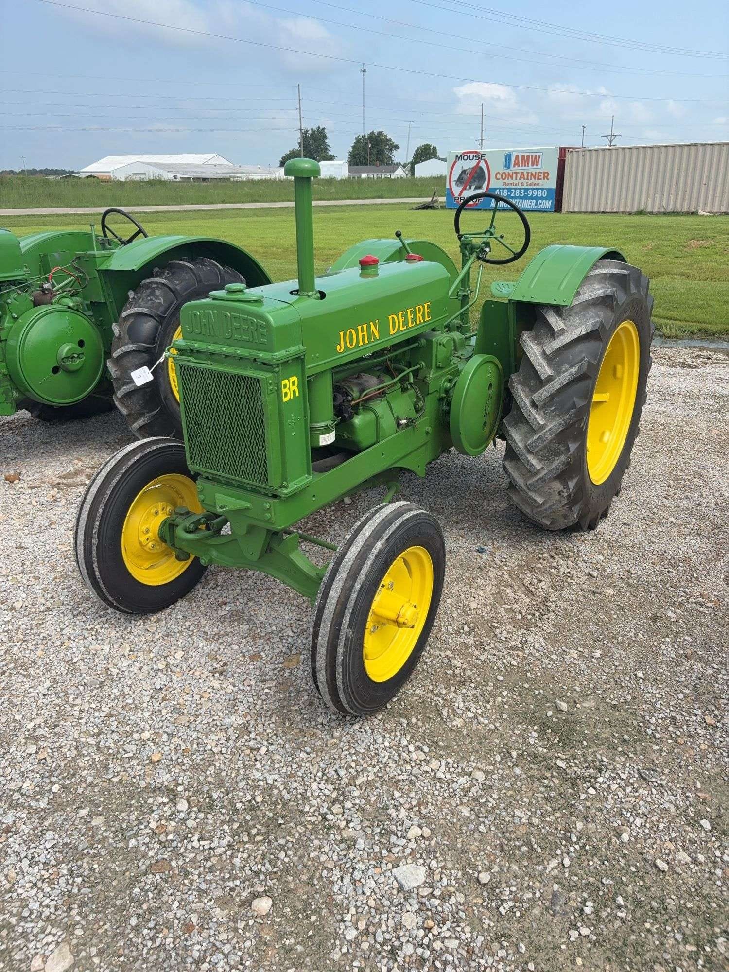 1942 John Deere BR Equipment Image0
