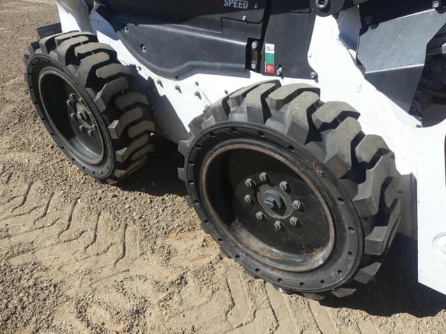 Image of Bobcat S66 equipment image 4