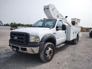 2007 Ford F-550 Image