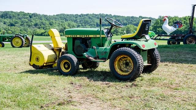 Image of John Deere 110 equipment image 2