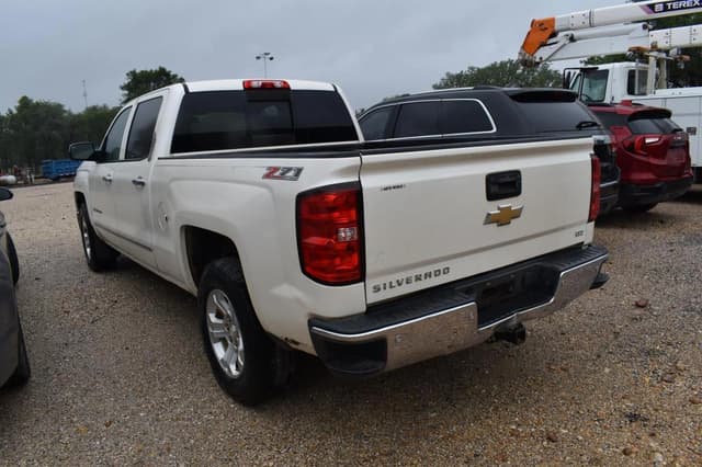 Image of Chevrolet 1500 equipment image 3