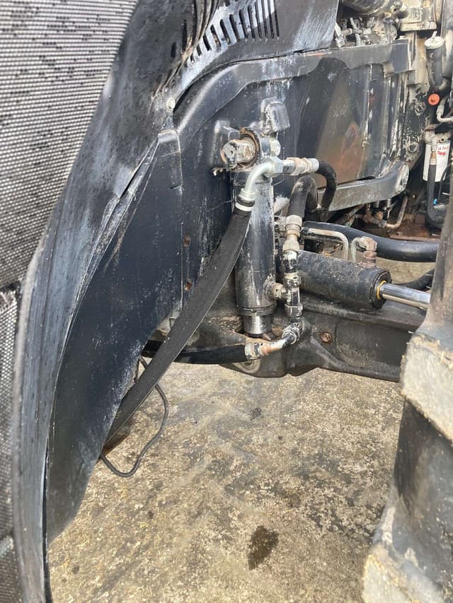 Image of Case IH Magnum 340 equipment image 3