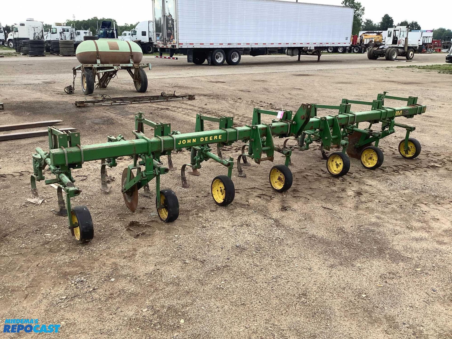 Tractor Zoom John Deere RM