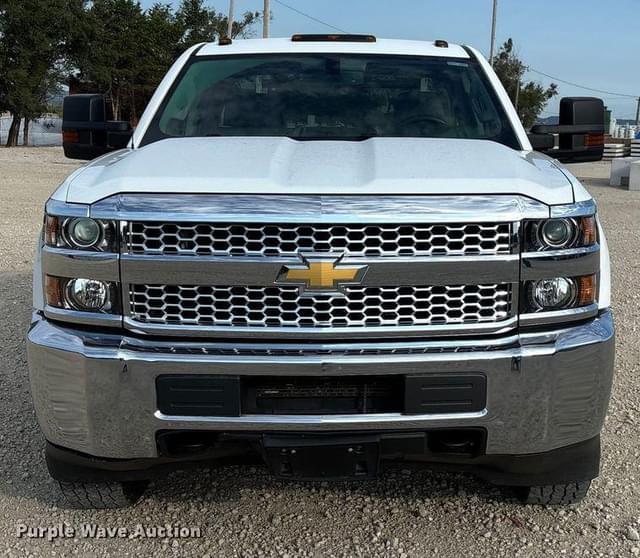 Image of Chevrolet 2500HD equipment image 1