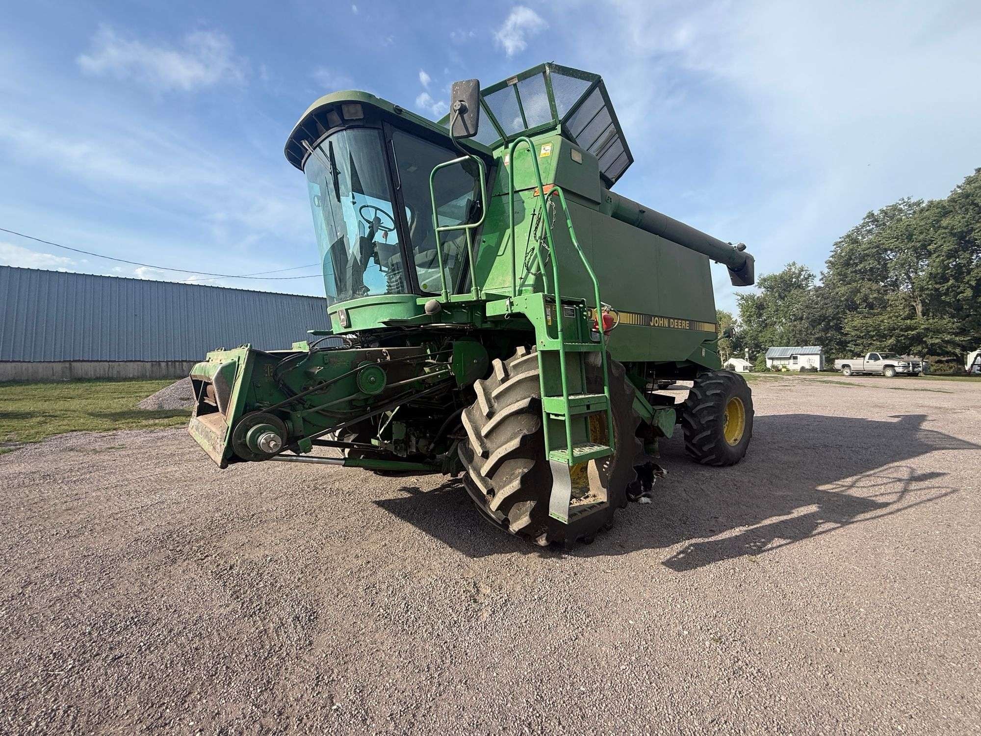 John Deere 9500 Equipment Image0