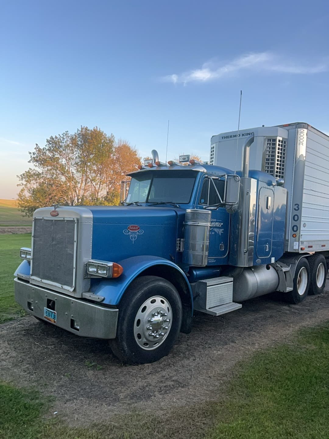 Image of Peterbilt 379 Primary image