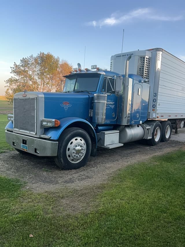 Image of Peterbilt 379 equipment image 1