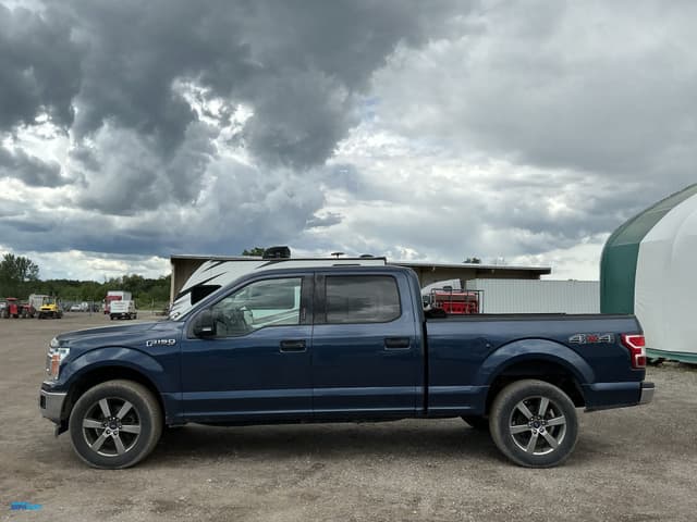 Image of Ford F-150 equipment image 1