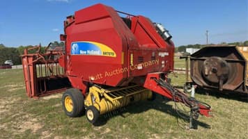 Main image New Holland BR7070