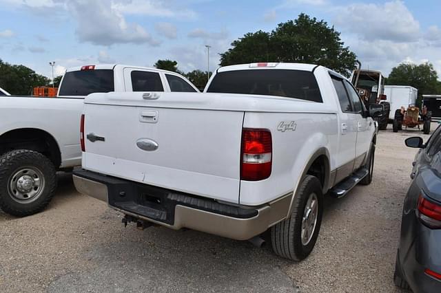 Image of Ford F-150 equipment image 2